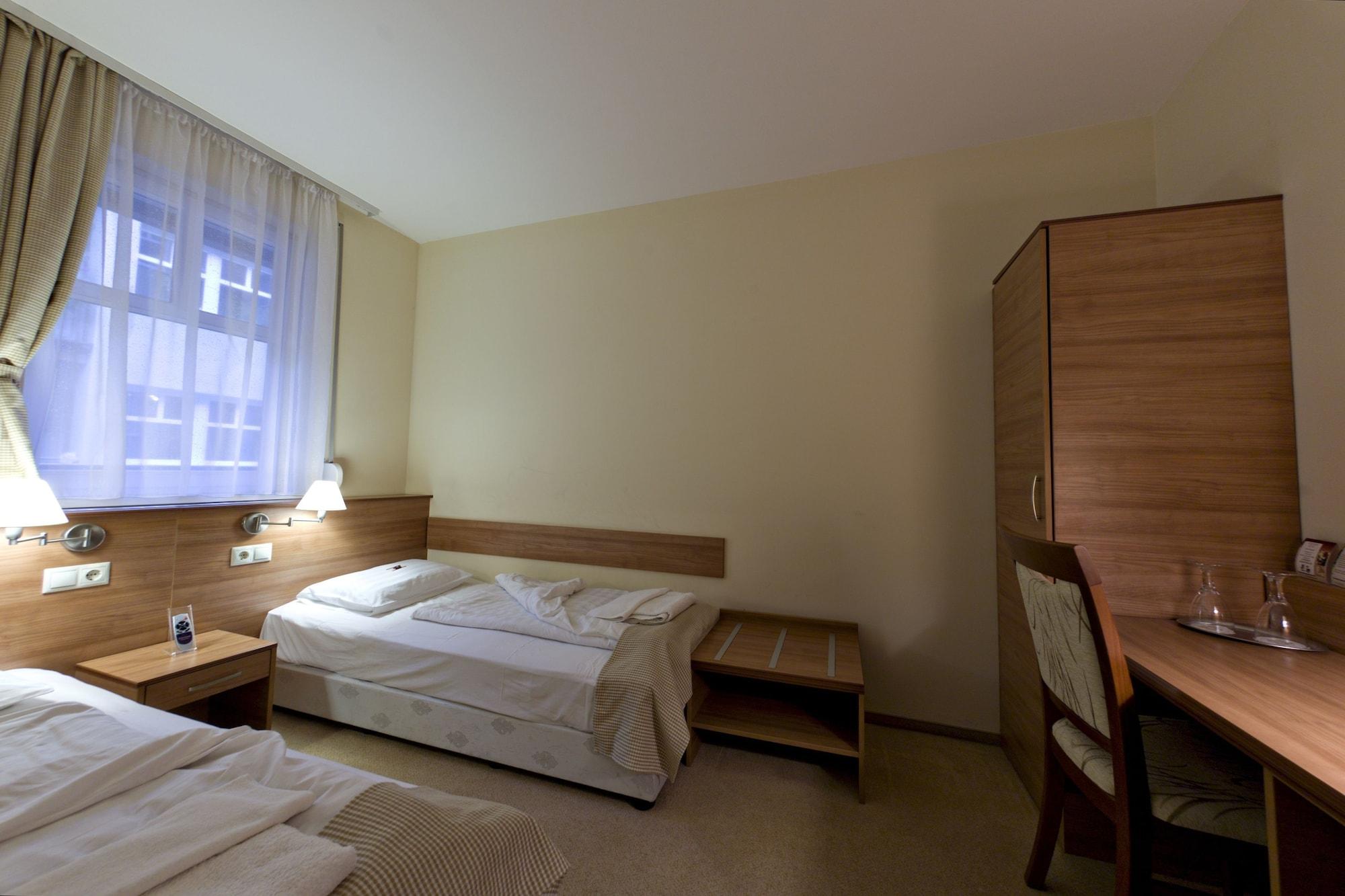 Hotel Civitas شوبرون المظهر الخارجي الصورة